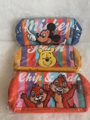 【新品/送料無料】ディズニー レトロ ペンケース 3点セット プー ミッキー チップ＆デール スケーター 大容量