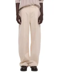 ヘルムート ラング メンズ ボトムス デニムパンツ リラックスフィット プリーツ ジーンズ Helmut Lang Relaxed Fit Pleated Jeans in Ecru エクリュのサムネイル