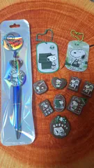 スヌーピー💚ボールペン+ビーズ+アクリルチャームのセットです🤎