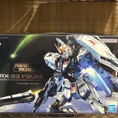RX-93 Vガンダム PG UNLEASHED 1／60 逆襲のシャア 初版 - メルカリ