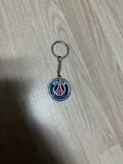 パリ・サンジェルマン PSG キーホルダー 出品