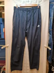 ナイキ 黒色 トレーナー ズボン