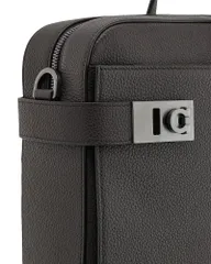 フェラガモ メンズ バッグ ビジネス系 レザー FERRAGAMO Leather Briefcase Tmoroのサムネイル
