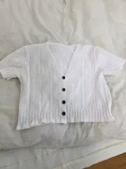 レディース夏クロップド白ニットカーディガン