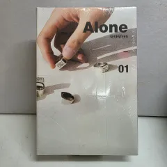 52 ) 十七 Alone ミニ 4 家 Al1 01 未開封
