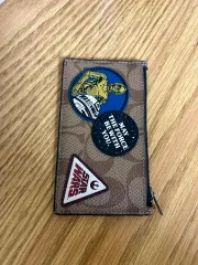 限定モデル 新品 COACH コーチ カードウォレット