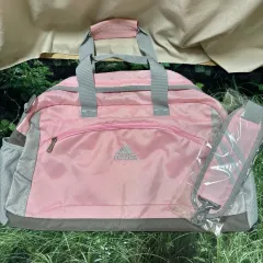 アディダス いちごミルク ボストンバッグ クロスバッグ ショルダーバッグ ギャル ライトピンク 必須アイテム スポーティー