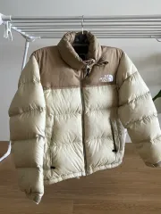 日本版 THE NORTH FACE ザノースフェイス ヌプシ ダウン ベージュ/ブラウン