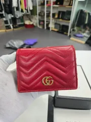 50%セール グッチ マーモント GG 二つ折り財布