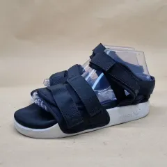 アディダス アディレッタ 235