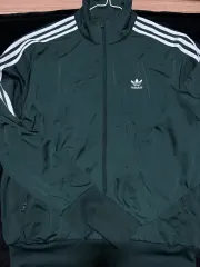 アディダス ダークグリーン ジャージ Lサイズ