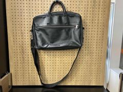 未使用級✨Paul Smith 本革ショルダーバッグ ブランデッドカラーエッジ