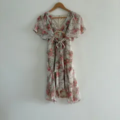 花柄ワンピース ミニ丈 ウエストリボン 半袖 シフォン フレア フェミニン 上品