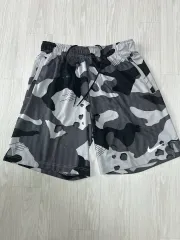 ナイキ カモフラージュ ハーフパンツ L
