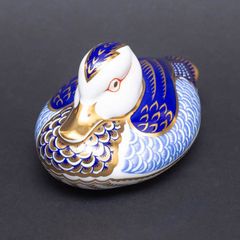 ロイヤルクラウンダービーのフィギュリン 鶏 - メルカリ