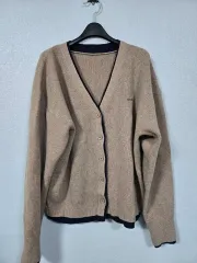 ボンジュール 刺繍ニットカーディガン