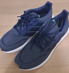 アディダス メンズ スニーカー ウォーキングシューズ ランニングシューズ 28.5cm 新品 出品