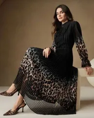 送料無料 未使用 パーティ 発表会 結婚式 プリーツ 長袖 ワンピース ドレス ゆったり M 9号 (OPN1229)