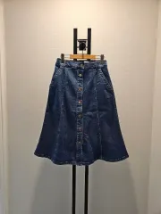 前ボタンデニムスカート