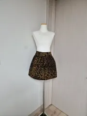 ヒョウ柄ミニスカート ブラックミニスカート