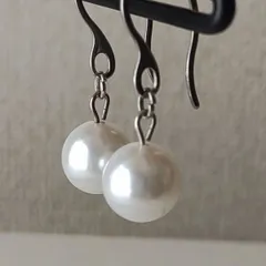 NO411 大玉ホワイトパールフックピアス　10mm