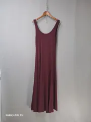 ワイン色 ロング スリーブレス ONE PIECE