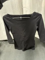 H&M ブラック 長袖 Tシャツ