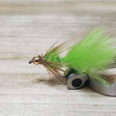 羽根物や大型ルアーに最適 フェザーフック リュウギピアストレブル使用