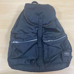 【Luxury Brand】PORTER TANKER Backpack by Yoshida & Co. (Porter Zipper Bag)パック　Porter, a Japanese brand, offers stylish black backpacks and bags. Ideal for collectors and those seeking antique or vintage items.