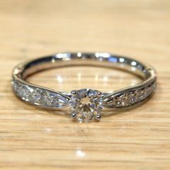 ショーメ ジョゼフィーヌ トリオンフ リング ダイヤ 8号 pt950 箱 