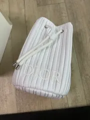 ディオール 巾着 ポーチ