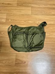 Uniqlo Multi-Pocket Crossbody Bag (Porter Style Bag)