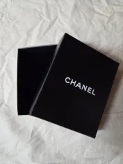 シャネル 旧モデル アクセサリー ボックス