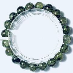 高品質 グリーンマイカブレスレット♡No.4 10.5mm～11.2mm - メルカリ