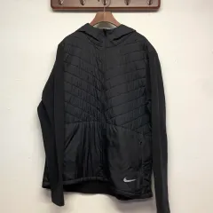 ナイキ ランニング エアロ レイヤー ダウン ジャケット