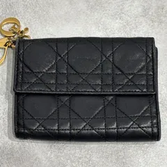 Christian Dior クリスチャンディオール Lady Dior レディディオール カナージュ ラムスキン 折り財布 コンパクトウォレット ミニウォレット 財布 ウォレット サイフ 小銭入れ カードケース D.I.O.R.チャーム レディース 人気