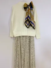 春ニット アイボリー ルーズフィット ニット / デイリー コーデ オススメ