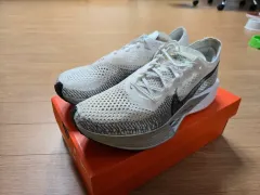 ナイキ ズーム エクス ヴェイパー フライ ランニングシューズ DV4129-100 275