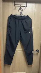 ナイキ ブラック トレーナー ズボン