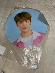 SEVENTEEN(セブンティーン・セブチ) ディノ うちわ 2019 CARAT LAND ケレン