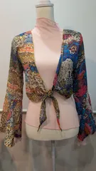 【ダンスウエア】薄いピンクとカラフルなセットアップ♪