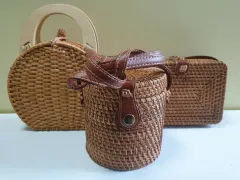 ラタン クロスバッグ バッグ まとめ出品 (ラタン 円型 円筒型 スクエア バッグ)