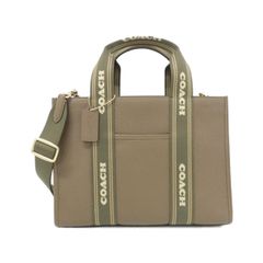 新品】COACHコーチ カーキ色ラージ スミス トートバッグ！女の子にも 