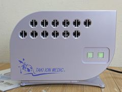 TAKI ION MEDIC イオン発生器 ホワイト - メルカリ