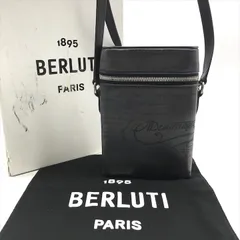 美品 Berluti ベルルッティ フリースクリットスワイプ カリグラフィー ショルダー バッグ ブラウン 斜め掛け レザー ブラウン メンズ k5813kのサムネイル