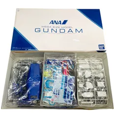 1/48 メガサイズモデル RX-78-2 ガンダム ANAオリジナルカラーVer.のサムネイル