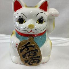 昭和レトロ 陶器製 招き猫 置物 貯金箱 - メルカリ
