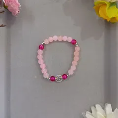 ハンドメイド／ピンクビーズブレスレット   シルバーアクセント入り