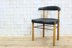 希少】Cassina カッシーナLeonardo chairレオナルドチェア - メルカリ