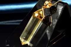 【１点物】シルバー925◇AAA透明レモンカラー リビアングラス　29x9mm　両剣ポイント ペンダントトップ パワーストーン 天然石 _PD900